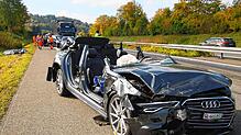 Am Freitagmorgen, 10. Oktober, ist es auf der Autobahn 81 zu einem heftigen Unfall gekommen. Ein Lastwagen ist auf ein Stauende ...