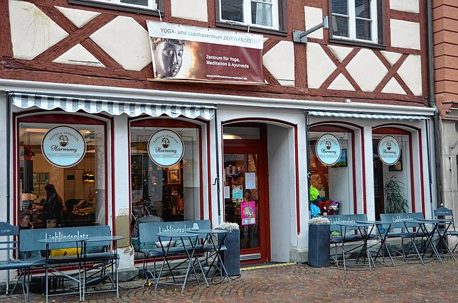 Das Café &bdquo;Harmony&ldquo; ist täglich geöffnet, außer dienstags. Hier sollen zukünftig auch Kurse und Workshops stattfinden.