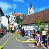 Die letzte große Hauptübung fand beim Klemenzenfest mitten im Ortskern statt. Kirche und Herrentorkel sind bei jedem Fest zentrale ...