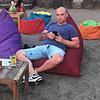 Der Meersburger Marcus Samsa während seines Bali-Urlaubs kurz vor dem Badeunfall. Momentan wird der 39-Jährige in einem Krankenhaus vor ...