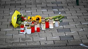 In Niedernhall wurde ein toter Junge mit einem öffentlichen Gottesdienst verabschiedet. (Archibild).