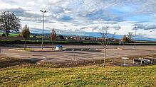 Tote Hose auf dem Rastplatz Räthisgraben an der Autobahn 81 zwischen Geisingen und Bad Dürrheim. Ist er deswegen so sauber, weil kaum ...