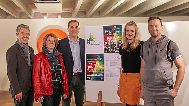 Vergangenes Jahr warben sie noch für das Verbandsmusikfest, jetzt ist es abgesagt: Ralf Eckert, Brigitte Russ (Vizepräsidenten) und ...