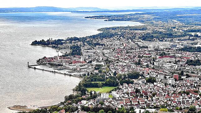 Friedrichshafen liegt attraktiv am Bodensee. Rund 25.000 Besitzer von Grund und Boden müssen Grundsteuer zahlen.