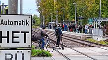 Nach einer Oberleitungsstörung ziehen sich die Verspätungen und Ausfälle auf der Seehas-Strecke zwischen Singen und Konstanz bis in den ...