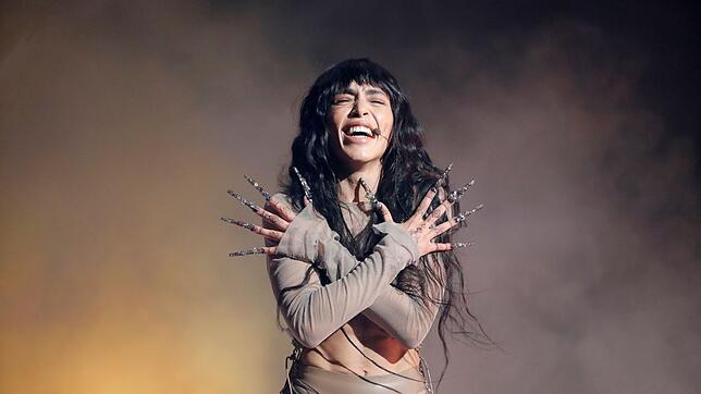 Sängerin Loreen nach ihrem Sieg mit dem Song "Tattoo".