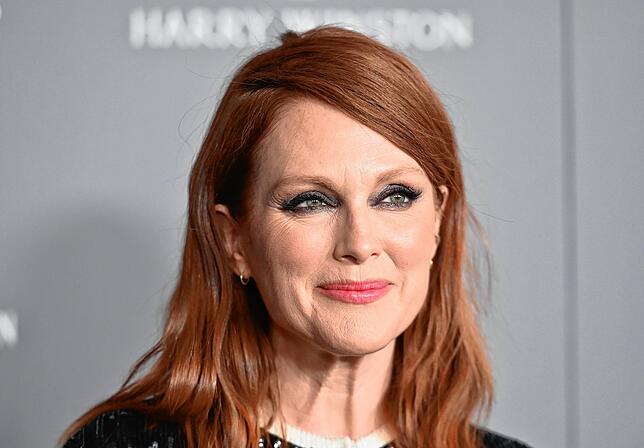 US-Schauspielerin Julianne Moore muss bis zum 3. Dezember auf ihre Party warten. Kein Problem für die Oscar-Preisträgerin &ndash; kämpft ...