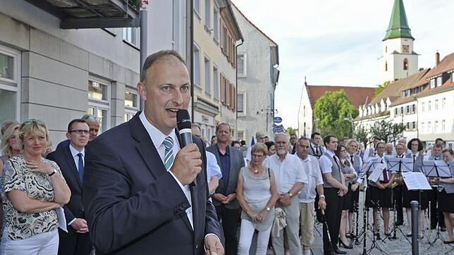 Michael Kollmeier hält seine erste Rede nach der Wahl: Gemeinsam mit den Bürgern will er die Kernstadt und die Ortsteile ...