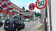 Noch gilt im Verlauf der Bismarckstraße Tempo 50. Das soll sich jedoch ändern, um die Anwohner besser vor Lärm zu schützen. Foto: Helen ...