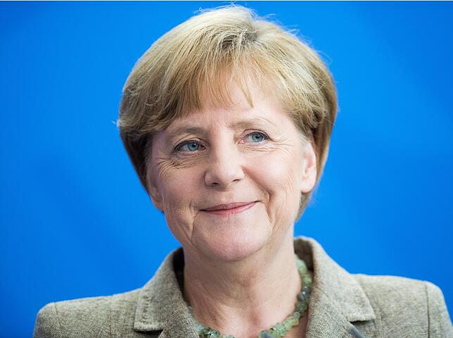 Die amtierende Bundeskanzlerin Angela Merkel (CDU) ist seit November 2005 die erste Frau an der Spitze in Deutschland.